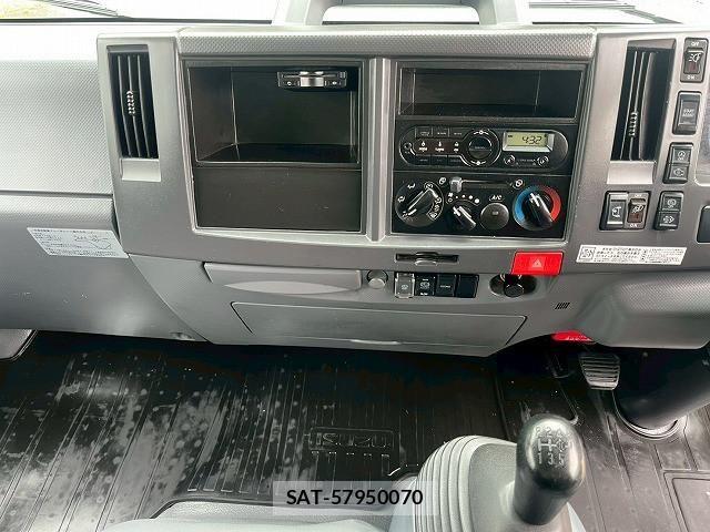 Isuzu ELF TRUCK 2020-02 6691007-26