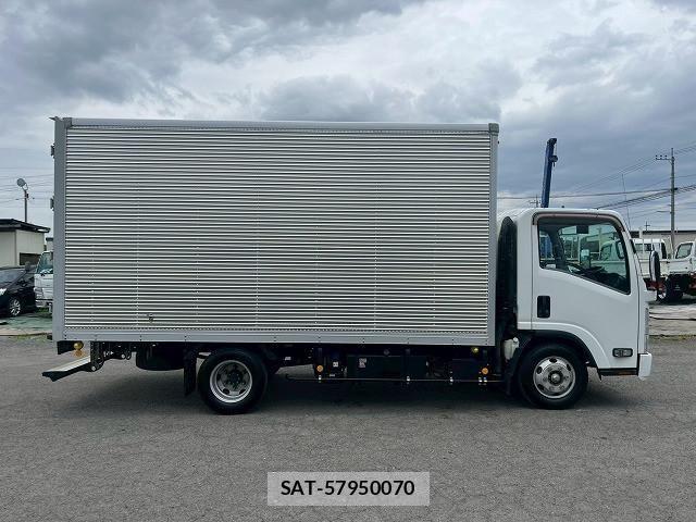 Isuzu ELF TRUCK 2020-02 6691007-4
