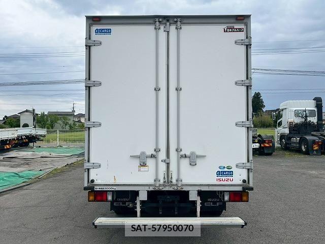 Isuzu ELF TRUCK 2020-02 6691007-6