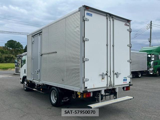Isuzu ELF TRUCK 2020-02 6691007-7