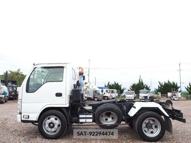 Isuzu ELF TRUCK 2011-11 6691010-1