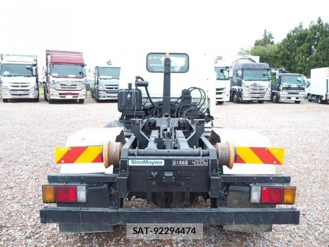 Isuzu ELF TRUCK 2011-11 6691010-3