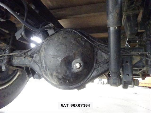 Isuzu ELF TRUCK 2012-12 6716093-14