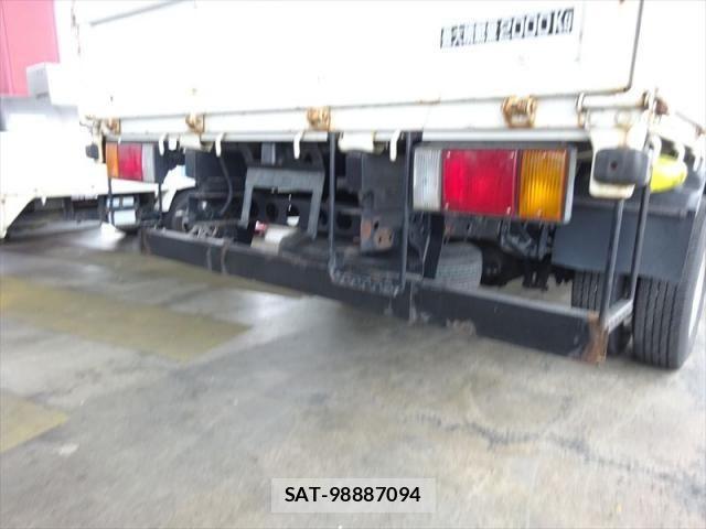 Isuzu ELF TRUCK 2012-12 6716093-16