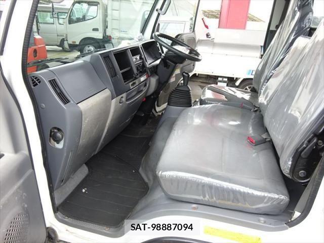 Isuzu ELF TRUCK 2012-12 6716093-26