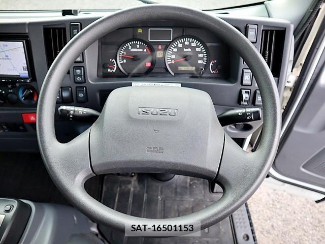 Isuzu ELF TRUCK 2019-10 6751430-3