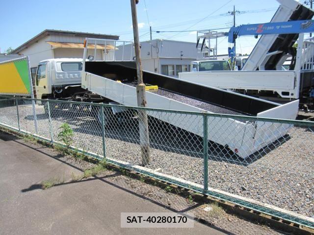 Isuzu ELF TRUCK 2002-08 6751442-27