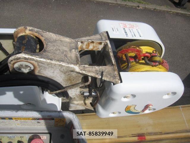 Isuzu ELF TRUCK 2015-03 6751431-20