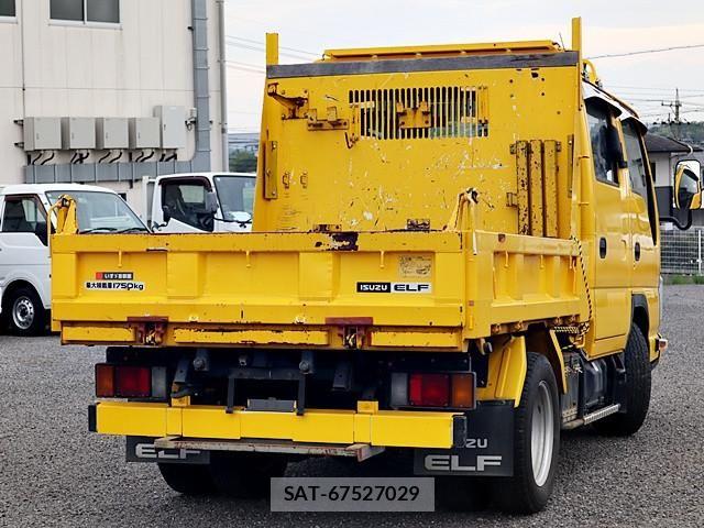 Isuzu ELF TRUCK 2017-01 6751444-2