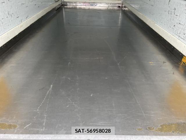 Isuzu ELF TRUCK 2016-03 6751446-14