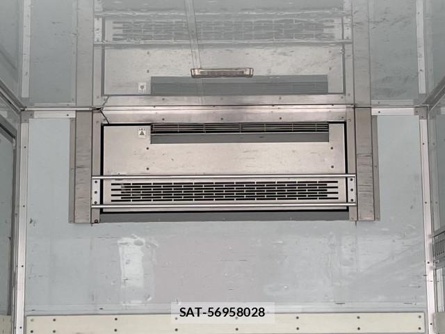 Isuzu ELF TRUCK 2016-03 6751446-17