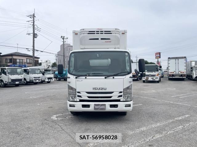 Isuzu ELF TRUCK 2016-03 6751446-4