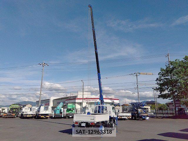 Isuzu ELF TRUCK 2016-09 6751441-5