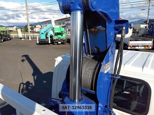 Isuzu ELF TRUCK 2016-09 6751441-6
