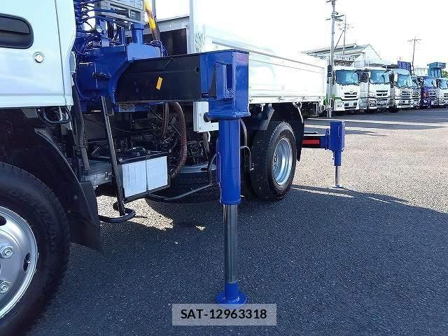 Isuzu ELF TRUCK 2016-09 6751441-8