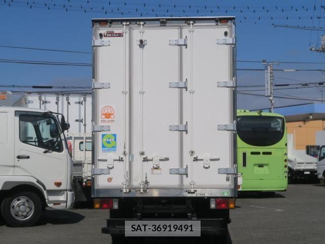 Isuzu ELF TRUCK 2016-10 6791011-4