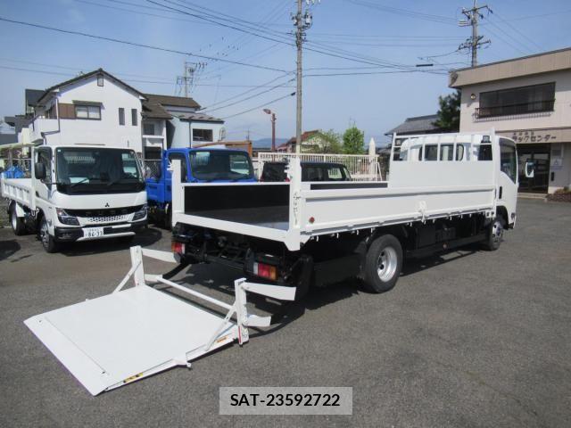 Isuzu ELF TRUCK 2017-09 6814800-9