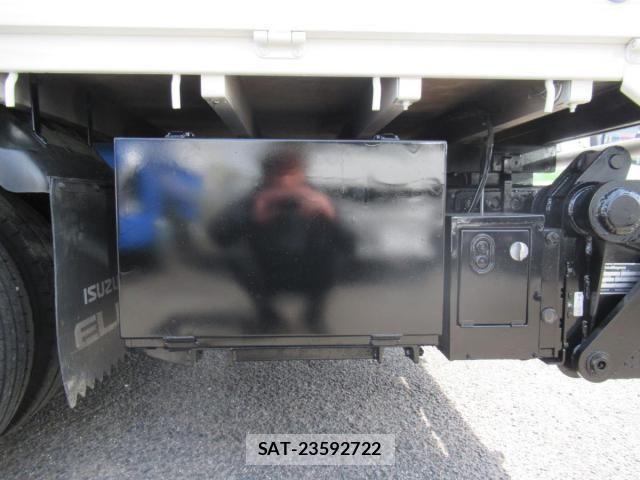 Isuzu ELF TRUCK 2017-09 6814800-16