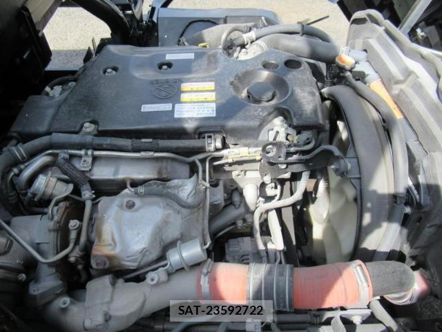 Isuzu ELF TRUCK 2017-09 6814800-22