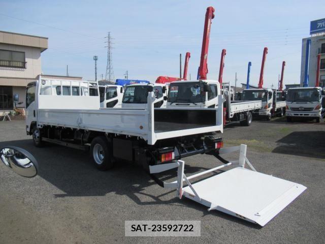 Isuzu ELF TRUCK 2017-09 6814800-3