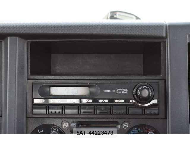 Isuzu ELF TRUCK 2007-03 6814827-17