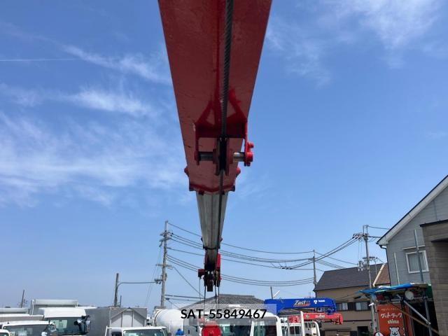 Isuzu ELF TRUCK 2004-04 6814821-11