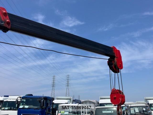 Isuzu ELF TRUCK 2004-04 6814821-12