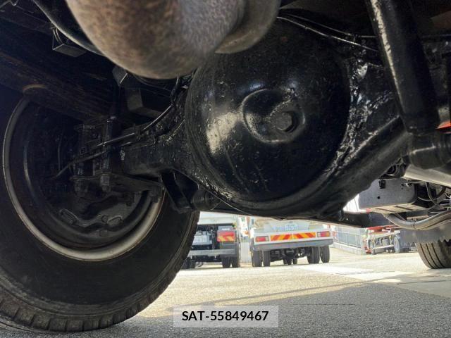 Isuzu ELF TRUCK 2004-04 6814821-15