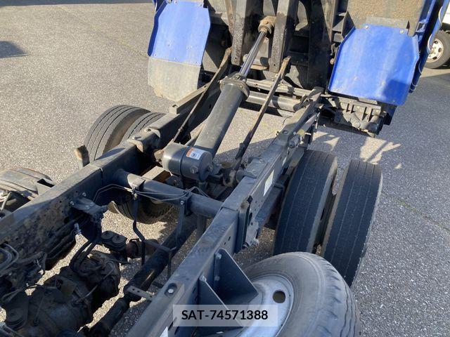 Isuzu ELF TRUCK 2016-06 6814814-13