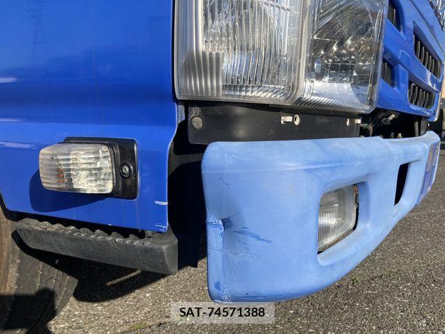 Isuzu ELF TRUCK 2016-06 6814814-14