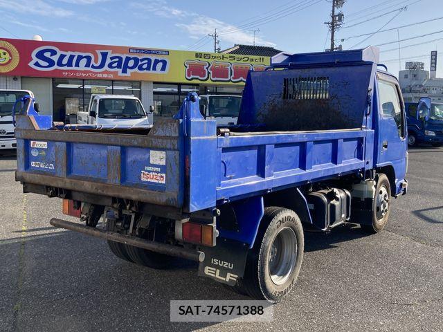 Isuzu ELF TRUCK 2016-06 6814814-5