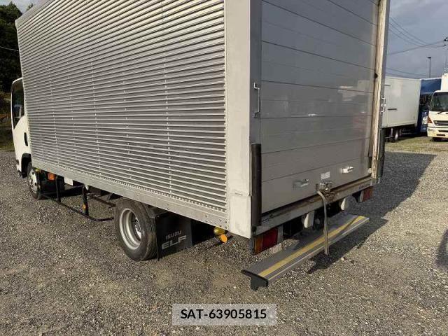 Isuzu ELF TRUCK 2016-03 6814823-12