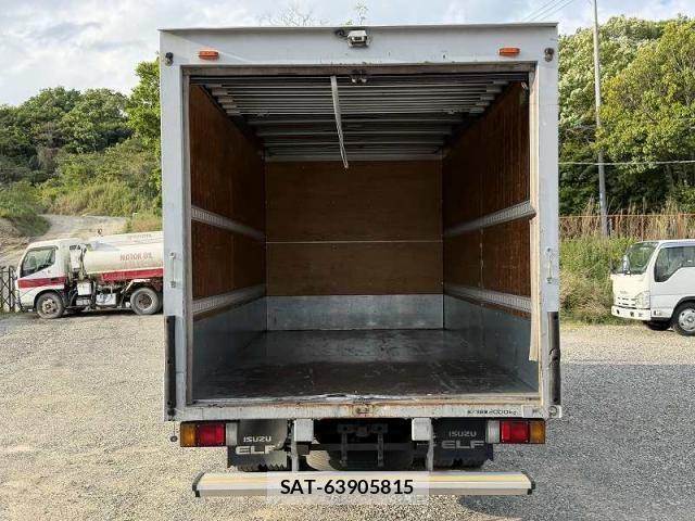 Isuzu ELF TRUCK 2016-03 6814823-16