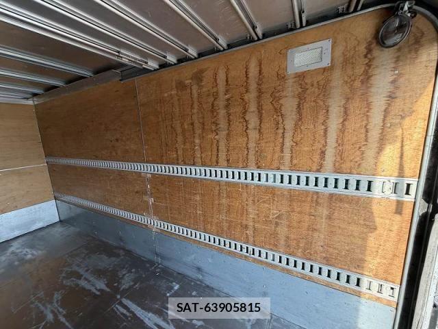 Isuzu ELF TRUCK 2016-03 6814823-24
