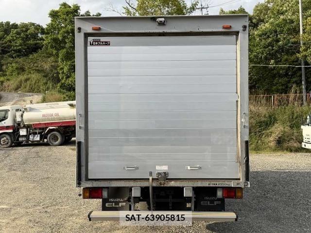 Isuzu ELF TRUCK 2016-03 6814823-4