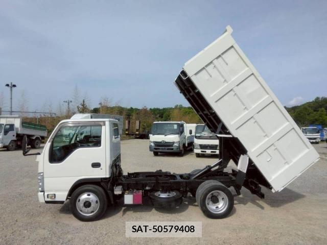 Isuzu ELF TRUCK 2010-11 6814808-11