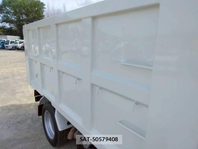 Isuzu ELF TRUCK 2010-11 6814808-16