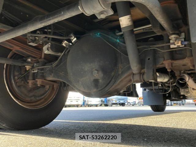 Isuzu ELF TRUCK 2016-02 6814801-14