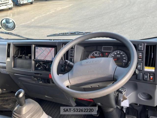 Isuzu ELF TRUCK 2016-02 6814801-19