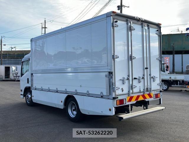 Isuzu ELF TRUCK 2016-02 6814801-3