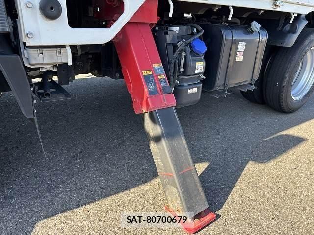 Isuzu ELF TRUCK 2021-03 6814813-10