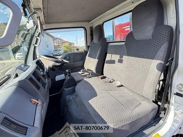 Isuzu ELF TRUCK 2021-03 6814813-18
