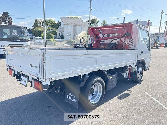 Isuzu ELF TRUCK 2021-03 6814813-3
