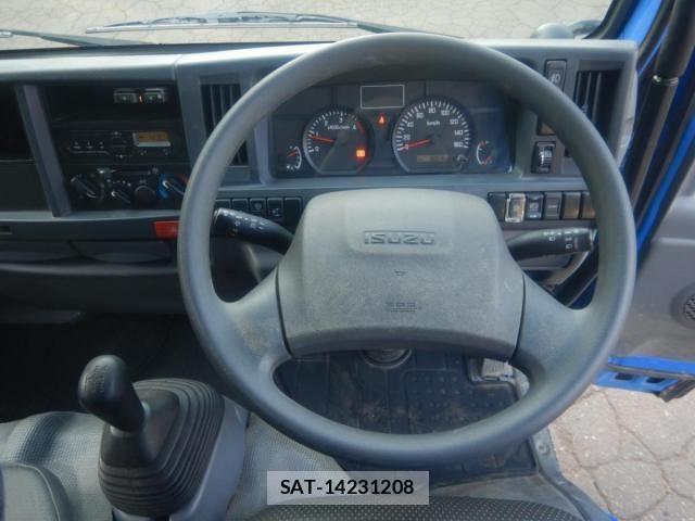Isuzu ELF TRUCK 2018-07 6814799-9