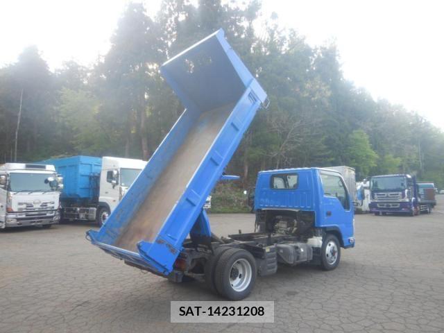 Isuzu ELF TRUCK 2018-07 6814799-23