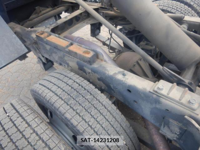 Isuzu ELF TRUCK 2018-07 6814799-28