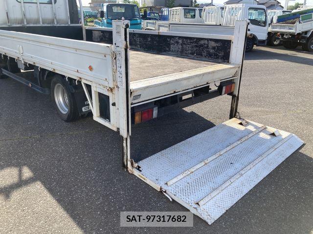 Isuzu ELF TRUCK 2011-11 6814825-10