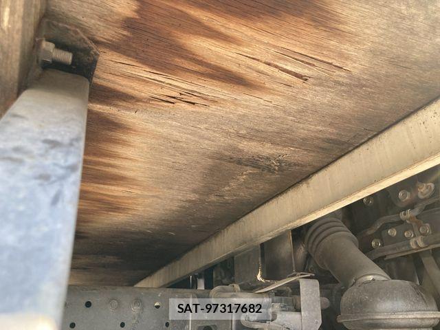 Isuzu ELF TRUCK 2011-11 6814825-17