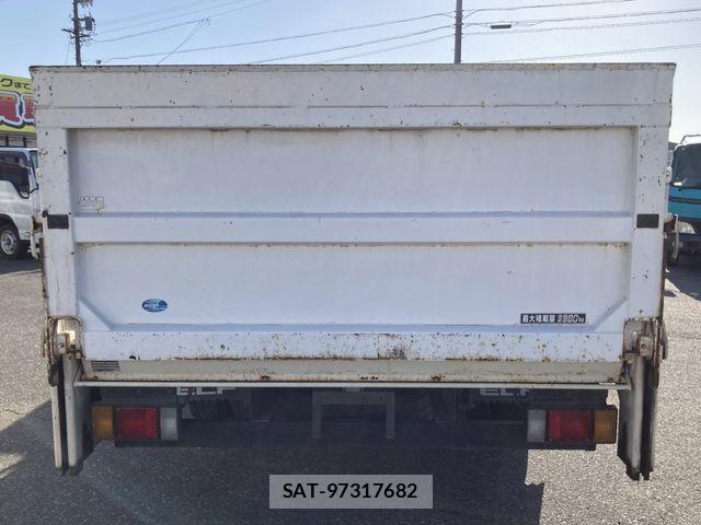 Isuzu ELF TRUCK 2011-11 6814825-4