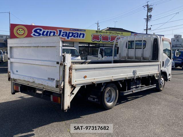 Isuzu ELF TRUCK 2011-11 6814825-5
